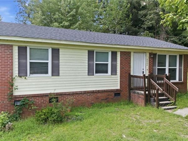 2202 Jolson Court, Greensboro, NC 27405