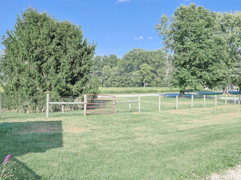 5660 Camp Run Road, Pleasant Township, OH 45121 Photo 31