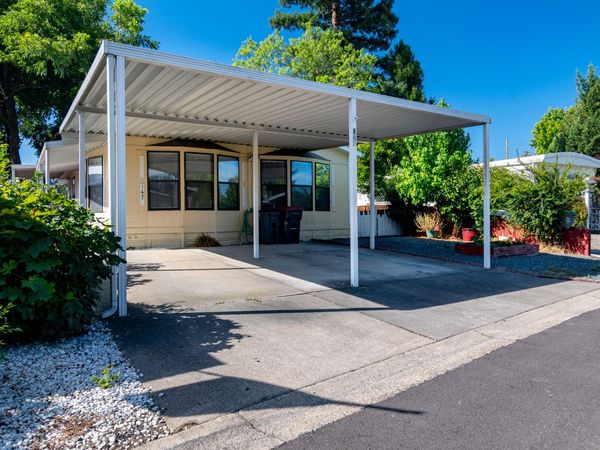 3431 S Pacific Highway, Unit SPC 147, Medford, OR 97501