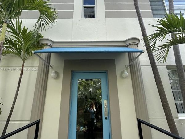 345 collins ave , Unit 4, Miami Beach, FL 33139