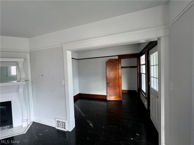 1910 Mayview Avenue, Cleveland, OH 44109 Photo 18