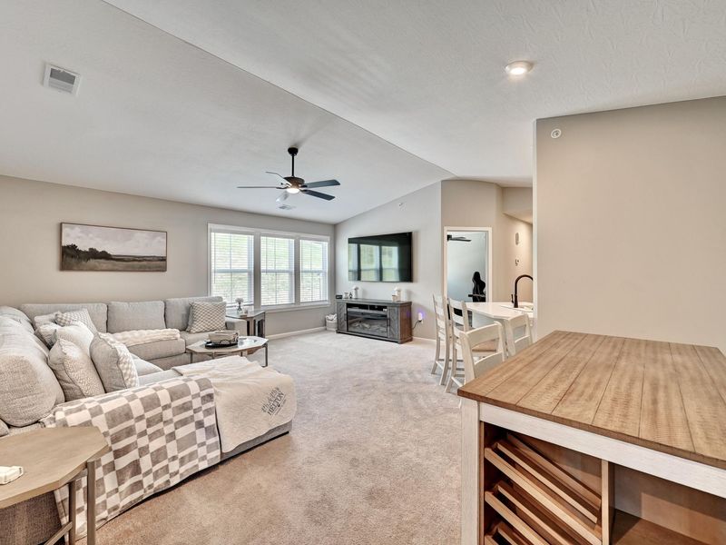 4564 Bentwood Hills Drive, Wilder, KY 41071 Photo 6