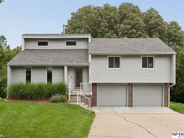 1909 N Ridge Drive, Plattsmouth, NE 68048