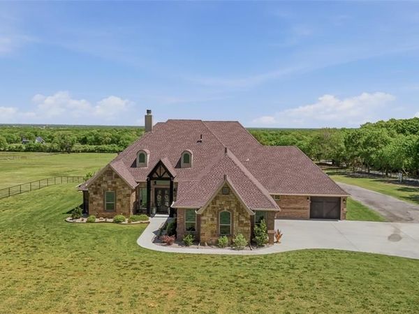 10106 Prather Road , Springtown, TX 76082