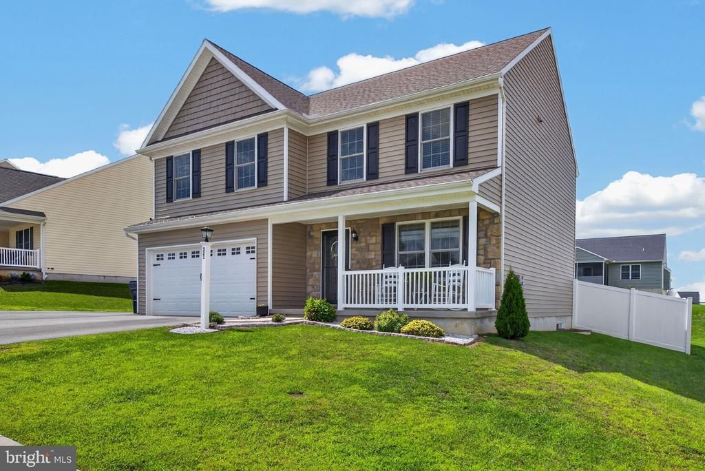 321 DARLINGTON COURT , NEW PROVIDENCE, PA 17560