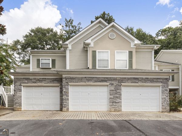 707 Las Brasis Court, Peachtree City, GA 30269