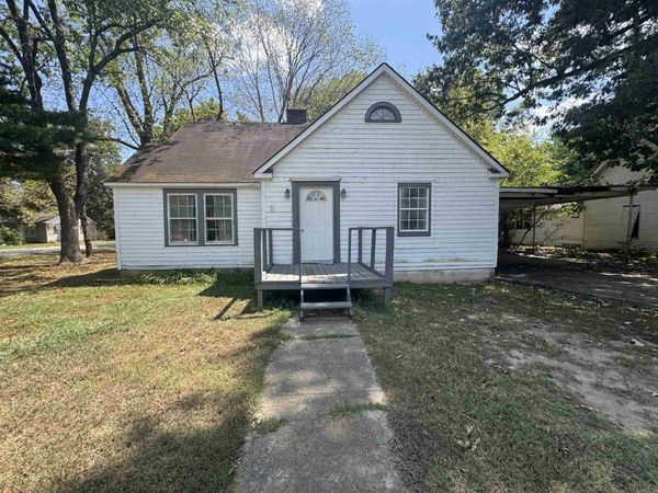 302 W 5th Street , Corning, AR 72422