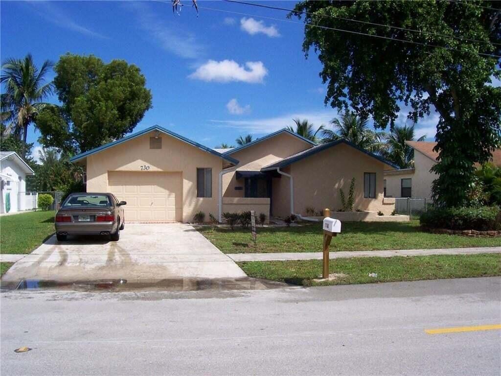 730 SW 55th Avenue, Margate, FL 33068 Main Photo