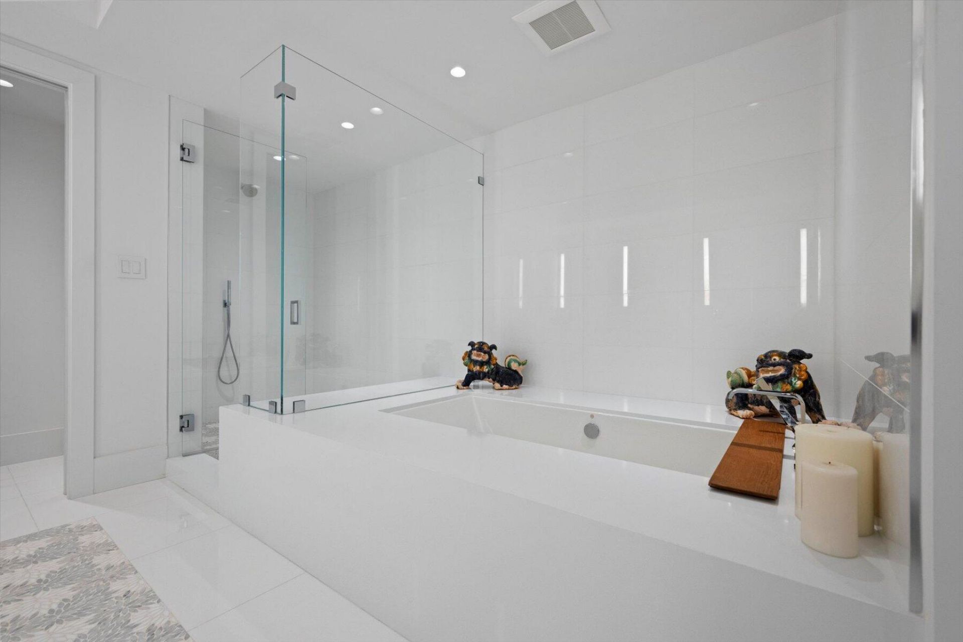 2100 S Ocean Boulevard, Unit 408N, Palm Beach, FL 33480 Photo