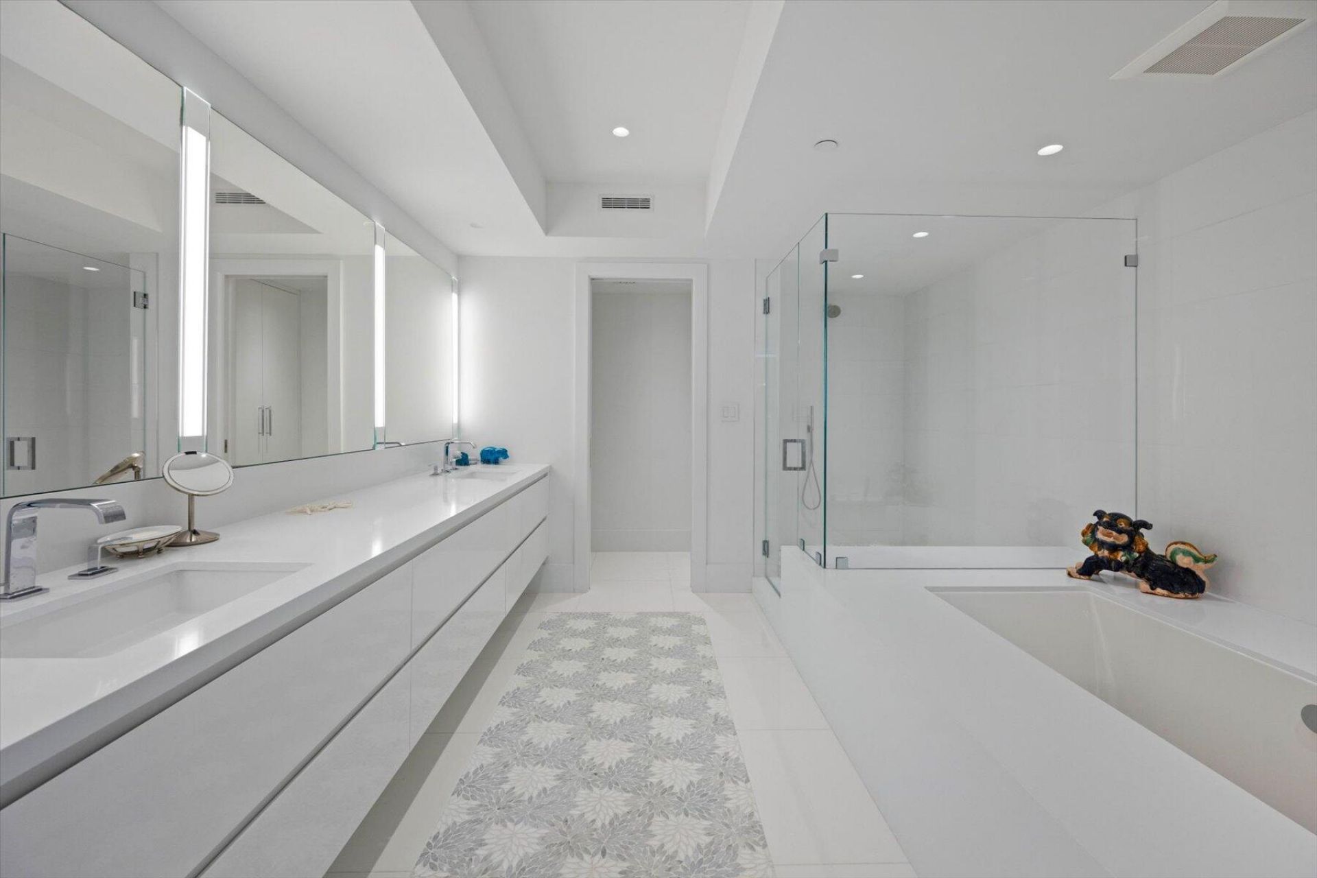 2100 S Ocean Boulevard, Unit 408N, Palm Beach, FL 33480 Photo