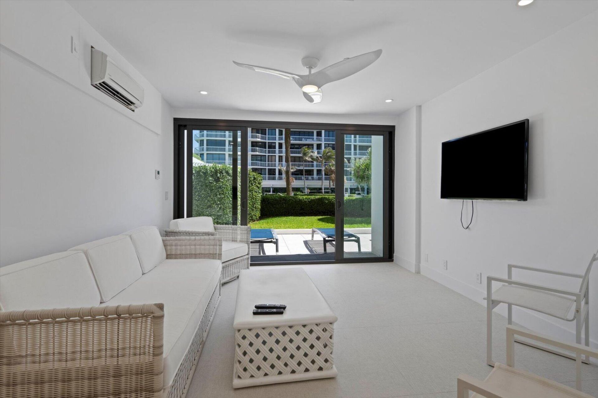 2100 S Ocean Boulevard, Unit 408N, Palm Beach, FL 33480 Photo