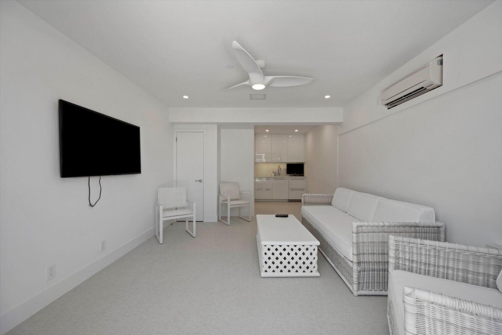 2100 S Ocean Boulevard, Unit 408N, Palm Beach, FL 33480 Photo