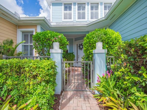 4555 Bridgepointe Way, Unit 126, Vero Beach, FL 32967