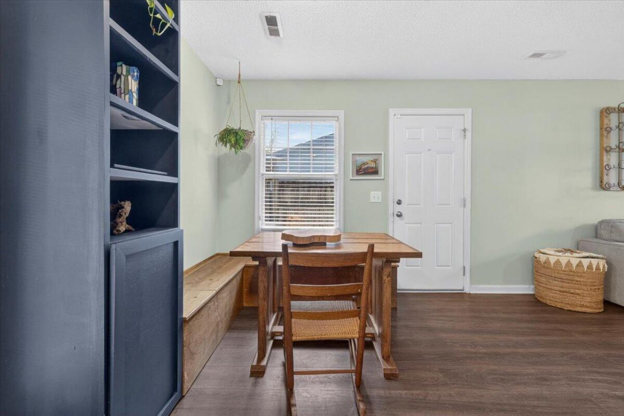 524 Mary Scott Drive Photo 9