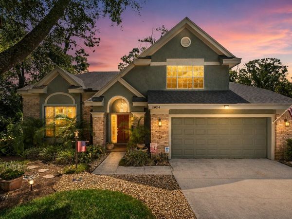 2024 SAWGRASS DRIVE , APOPKA, FL 32712
