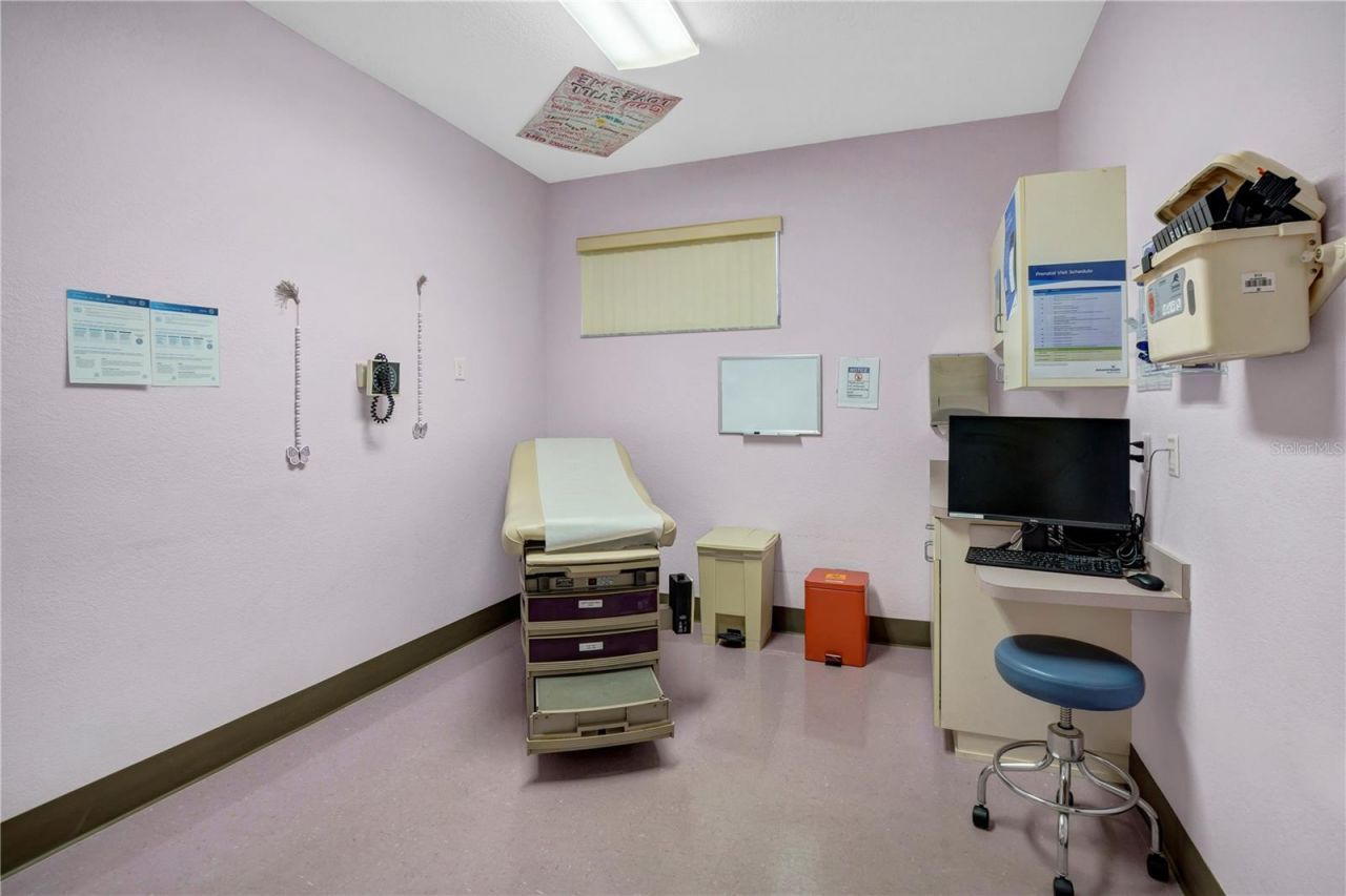2221 North Boulevard W, Davenport, FL 33837 Photo