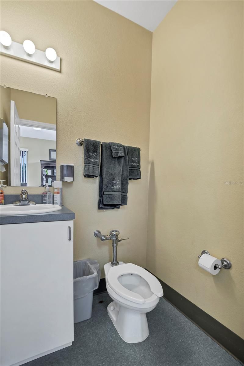 2221 North Boulevard W, Davenport, FL 33837 Photo
