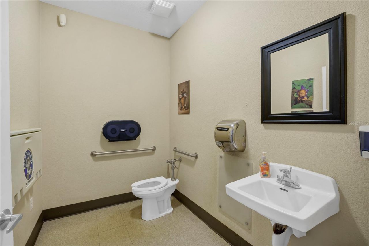 2221 North Boulevard W, Davenport, FL 33837 Photo