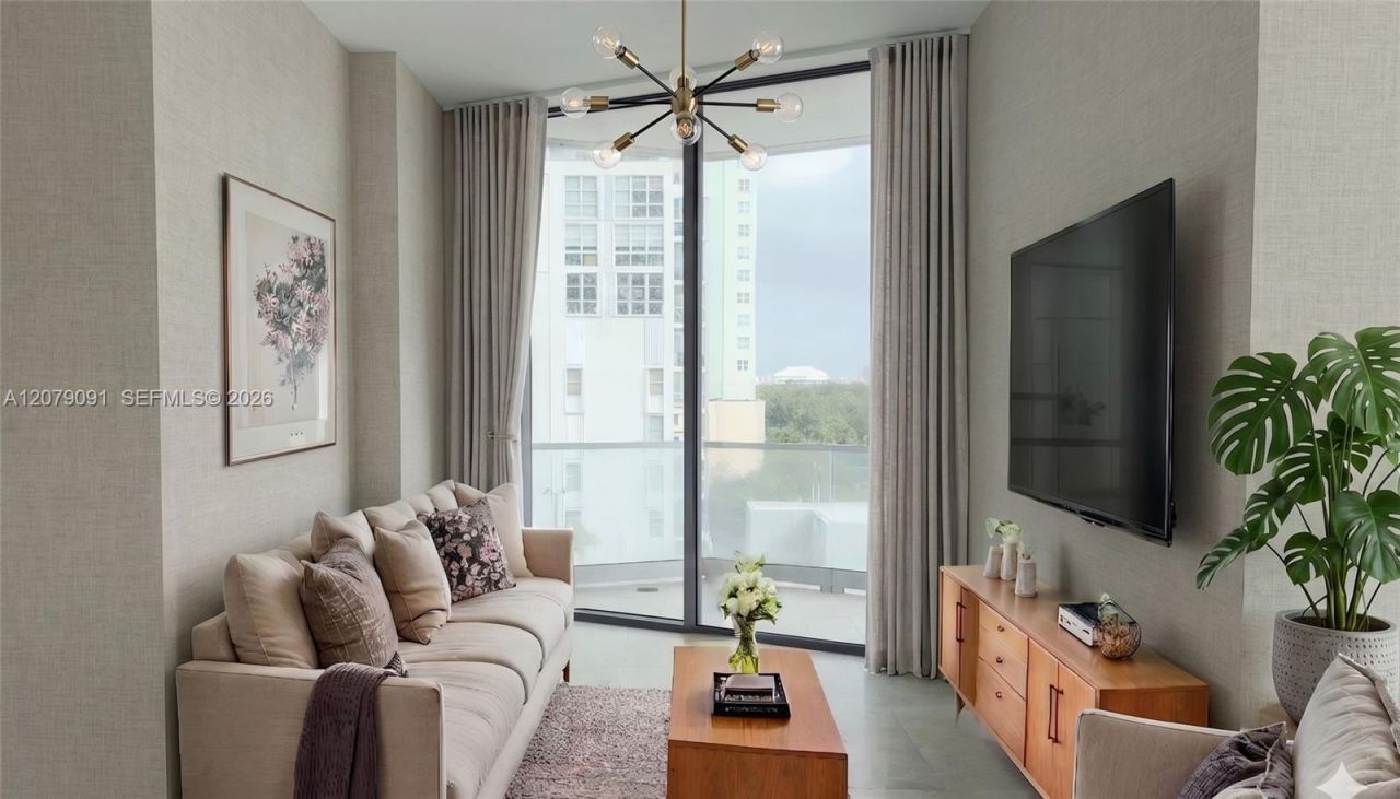 175 SE 25th Rd , Unit 504, Miami, FL 33131 Photo