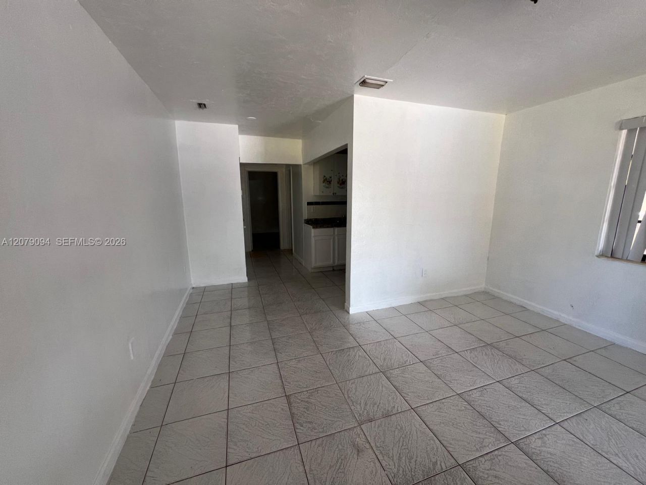 2140 NW 1st Ter , Unit A, Miami, FL 33125 Photo
