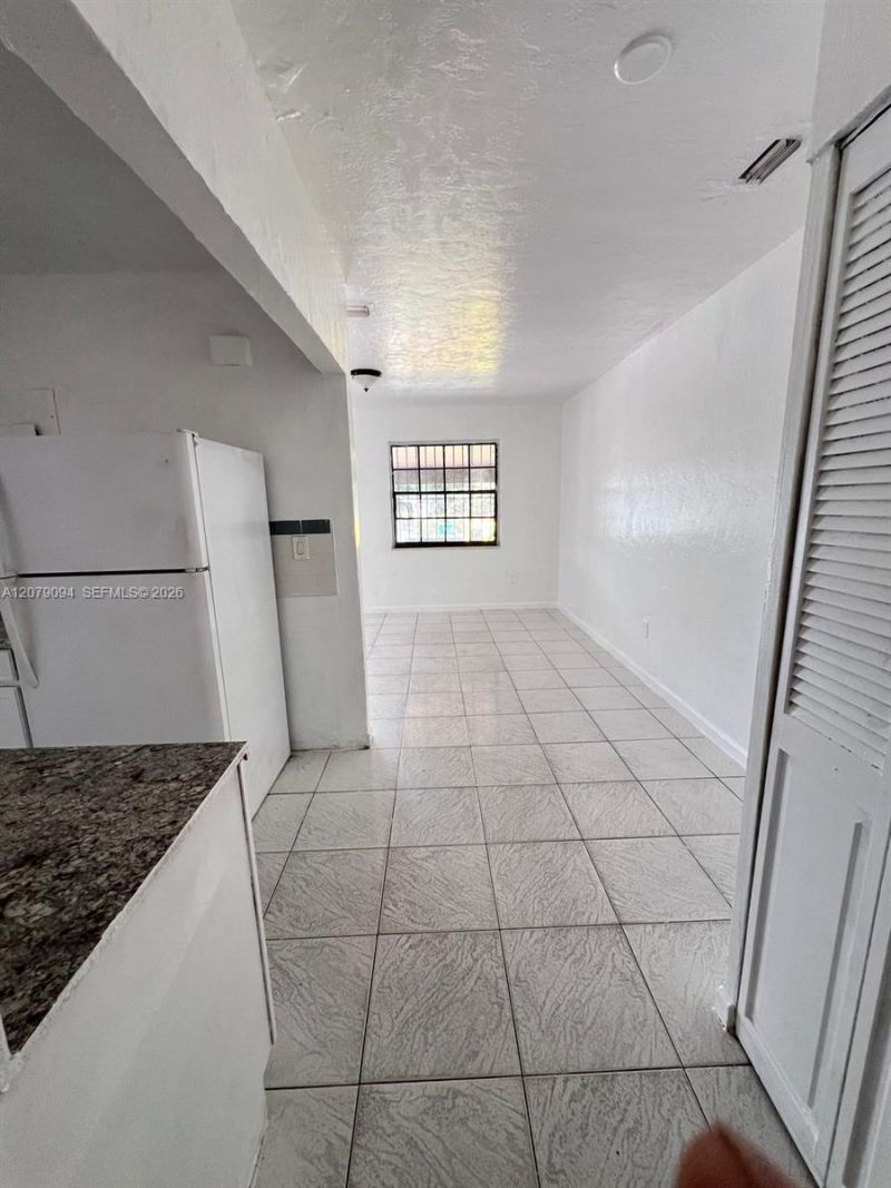 2140 NW 1st Ter , Unit A, Miami, FL 33125 Photo