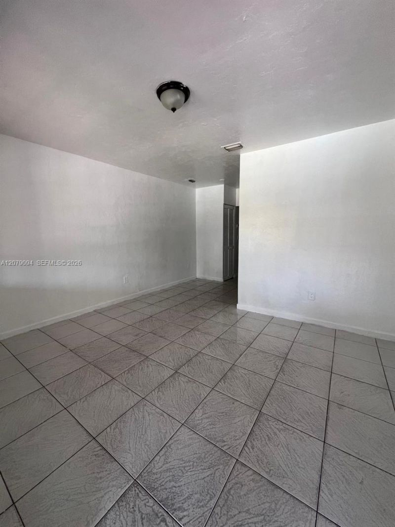 2140 NW 1st Ter , Unit A, Miami, FL 33125 Photo