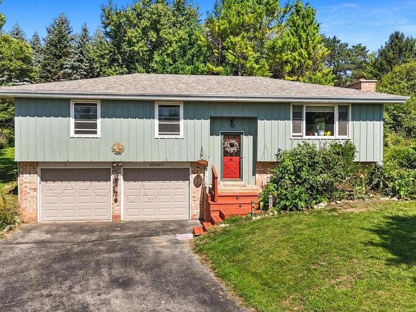 W293S3017 Ancestral DRIVE, Waukesha, WI 53188