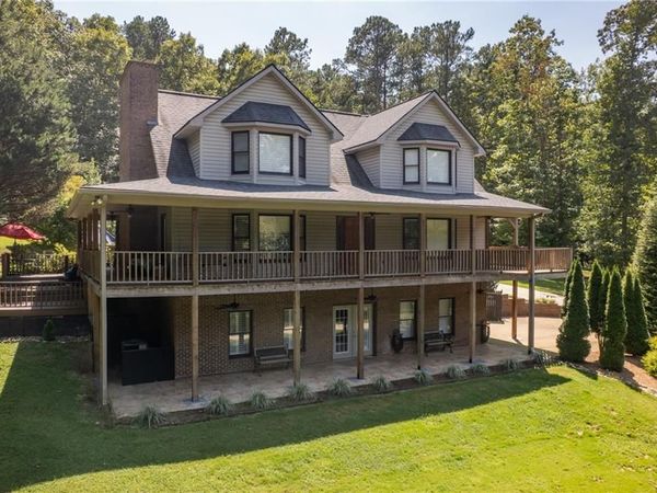 291 Youngs Mill Road, Kingston, GA 30145