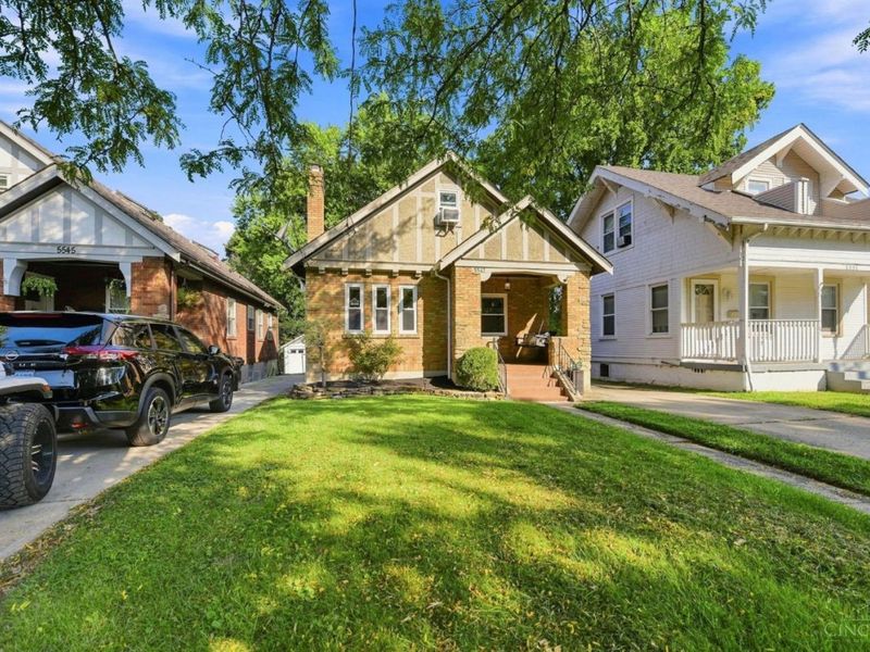 5547 Bosworth Place, Cincinnati, OH 45212 Photo 2