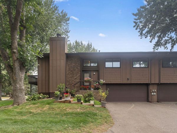 1258 Bridle Path Court, White Bear Lake, MN 55110