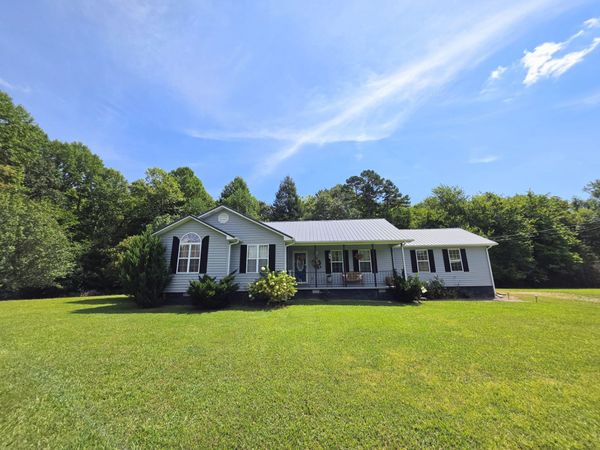 161 S 20th Ave , Gruetli Laager, TN 37339