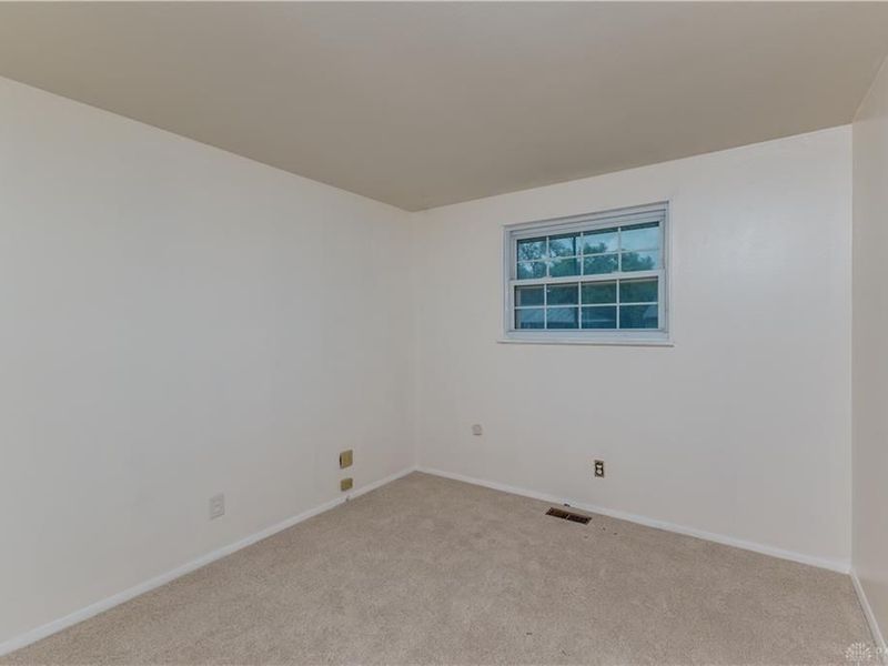 705 Kirkwood Drive, Vandalia, OH 45377 Photo 18