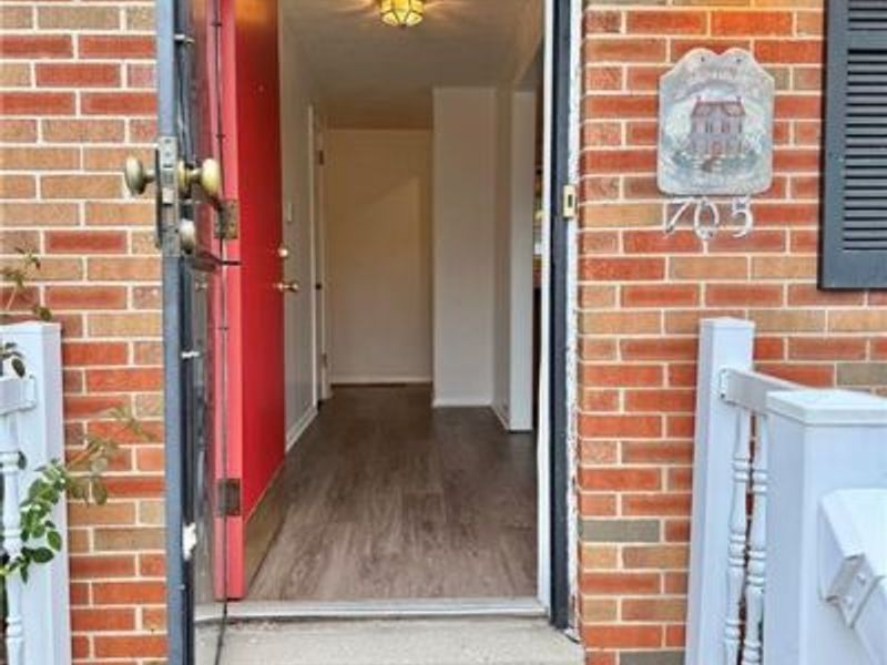 705 Kirkwood Drive, Vandalia, OH 45377 Photo 3
