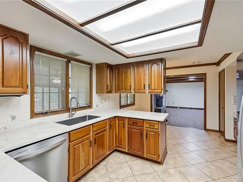 2281 Vienna Parkway, Miami Township, OH 45459 Photo 15