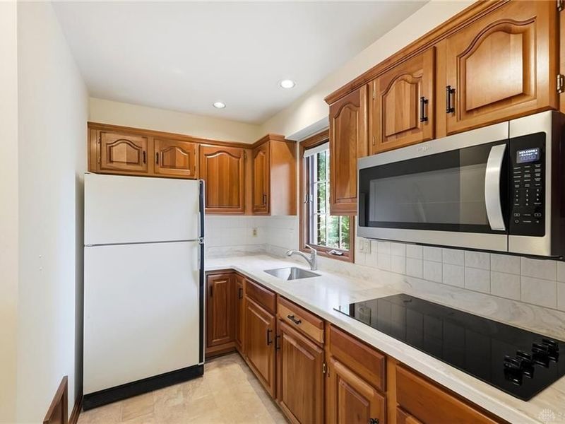2281 Vienna Parkway, Miami Township, OH 45459 Photo 33