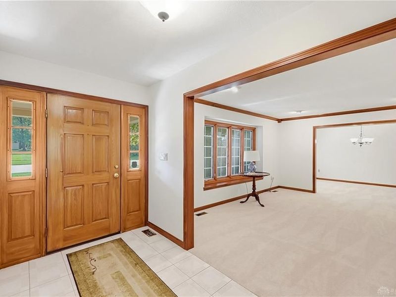 2281 Vienna Parkway, Miami Township, OH 45459 Photo 4