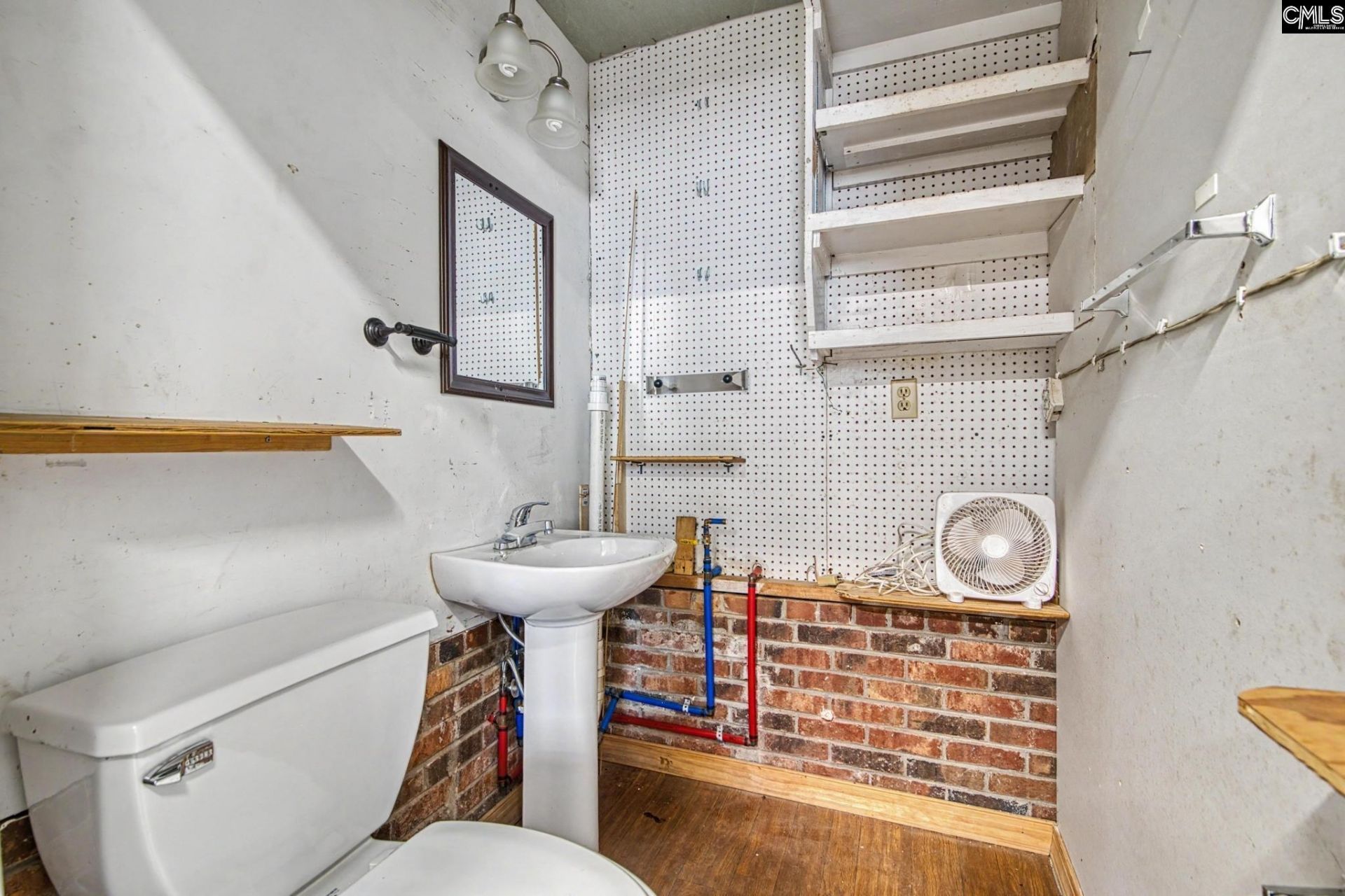 100 Fenwick Street  Photo 12