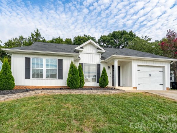 3356 Chadbury Drive NW, Concord, NC 28027