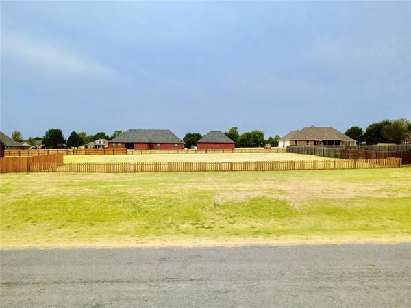 Wildflower Drive, Fletcher, OK 73541
