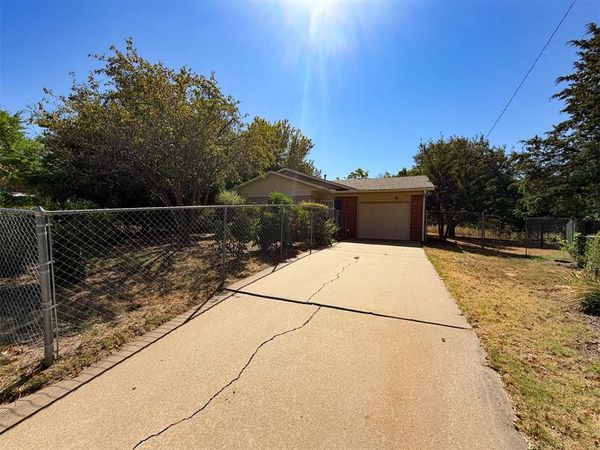 312 Elmwood Terrace, Anadarko, OK 73005