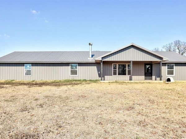 30528 Highway 39 , Wanette, OK 74878