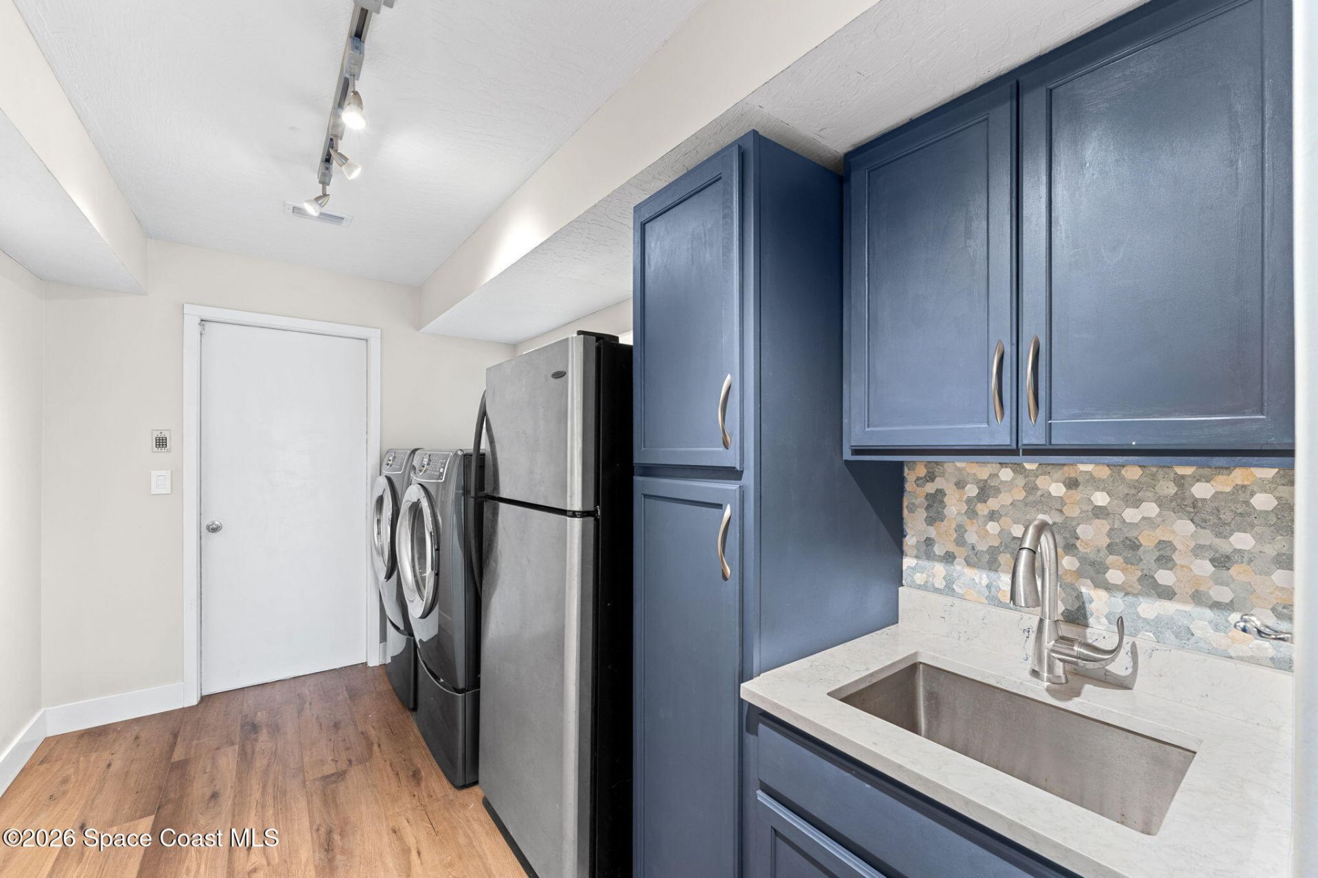 100 Lanternback Island Drive , Satellite Beach, FL 32937 Photo