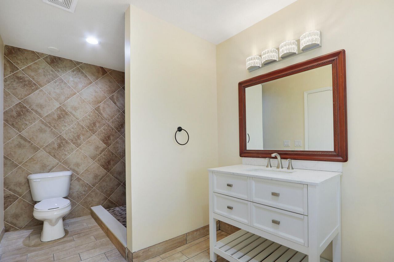 8340 SE Camellia Drive, Hobe Sound, FL 33455 Photo
