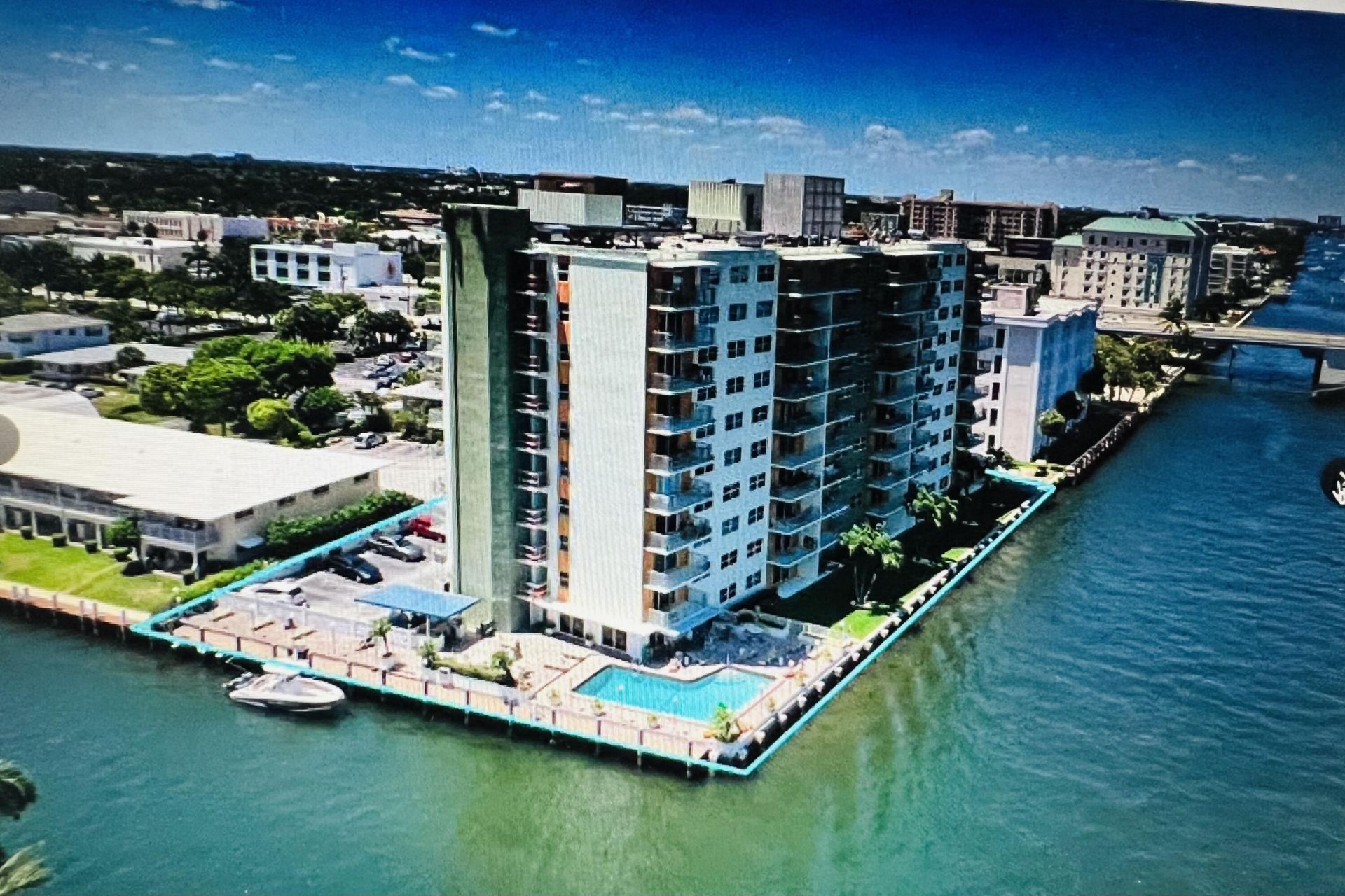 2900 NE 30th Street, Fort Lauderdale, FL 33306 Photo