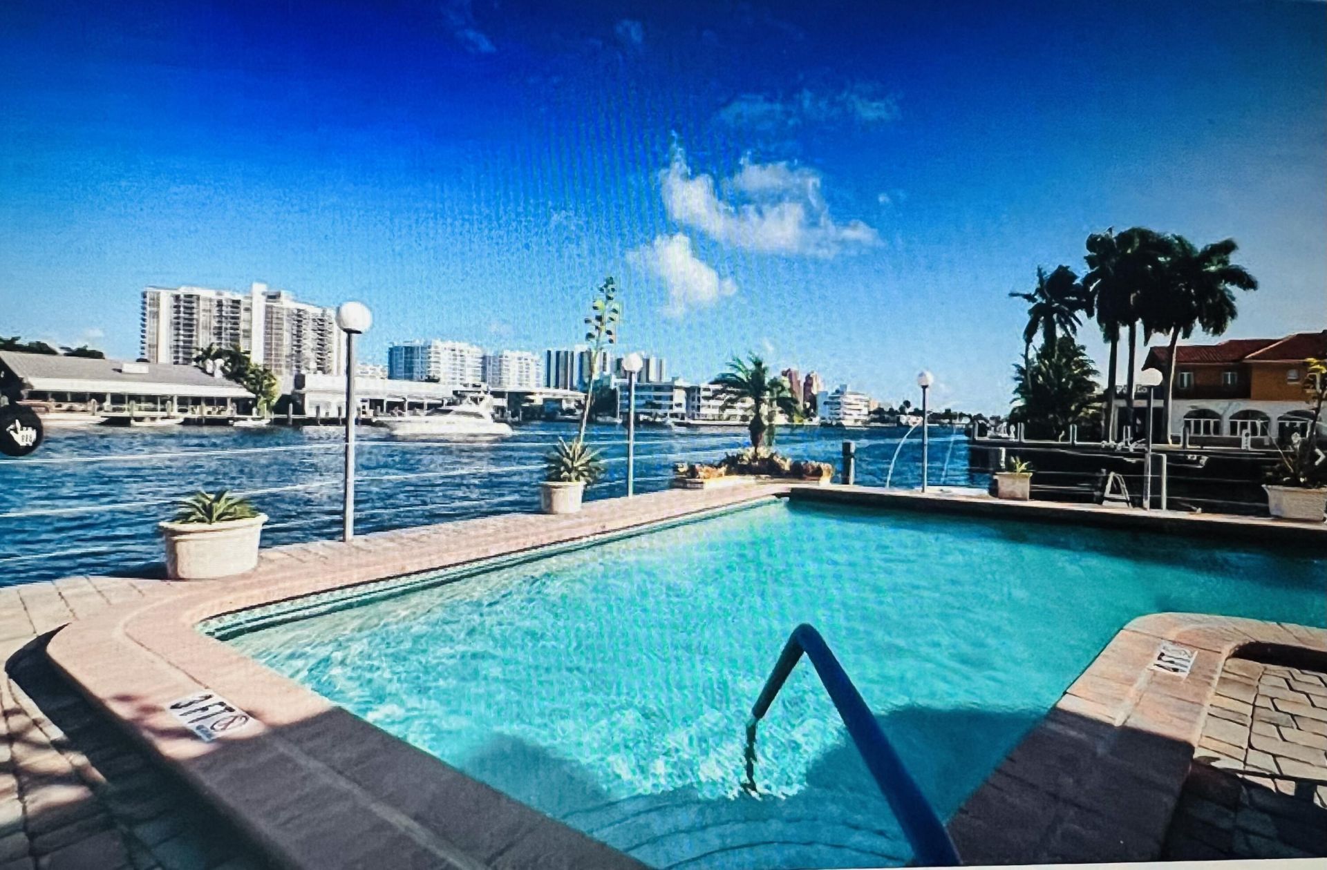 2900 NE 30th Street, Fort Lauderdale, FL 33306 Photo
