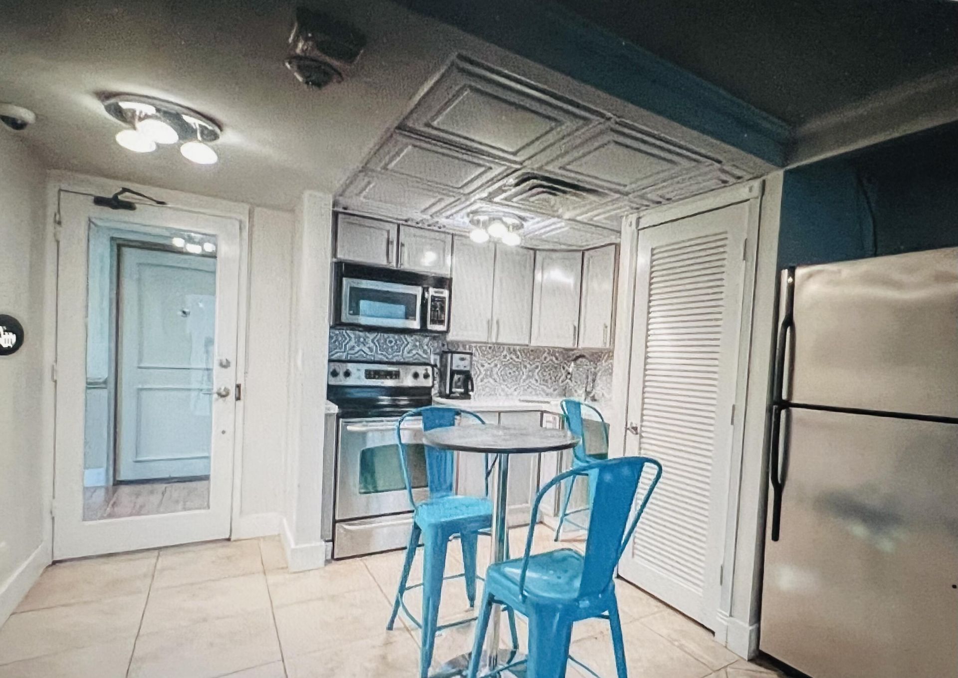 2900 NE 30th Street, Fort Lauderdale, FL 33306 Photo