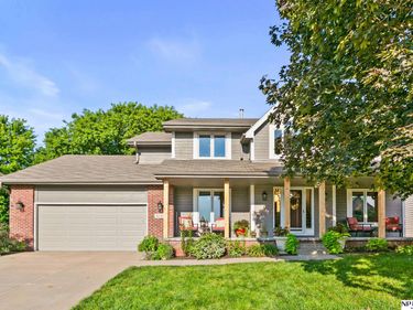 6102 S 157th Street, Omaha, NE 68135