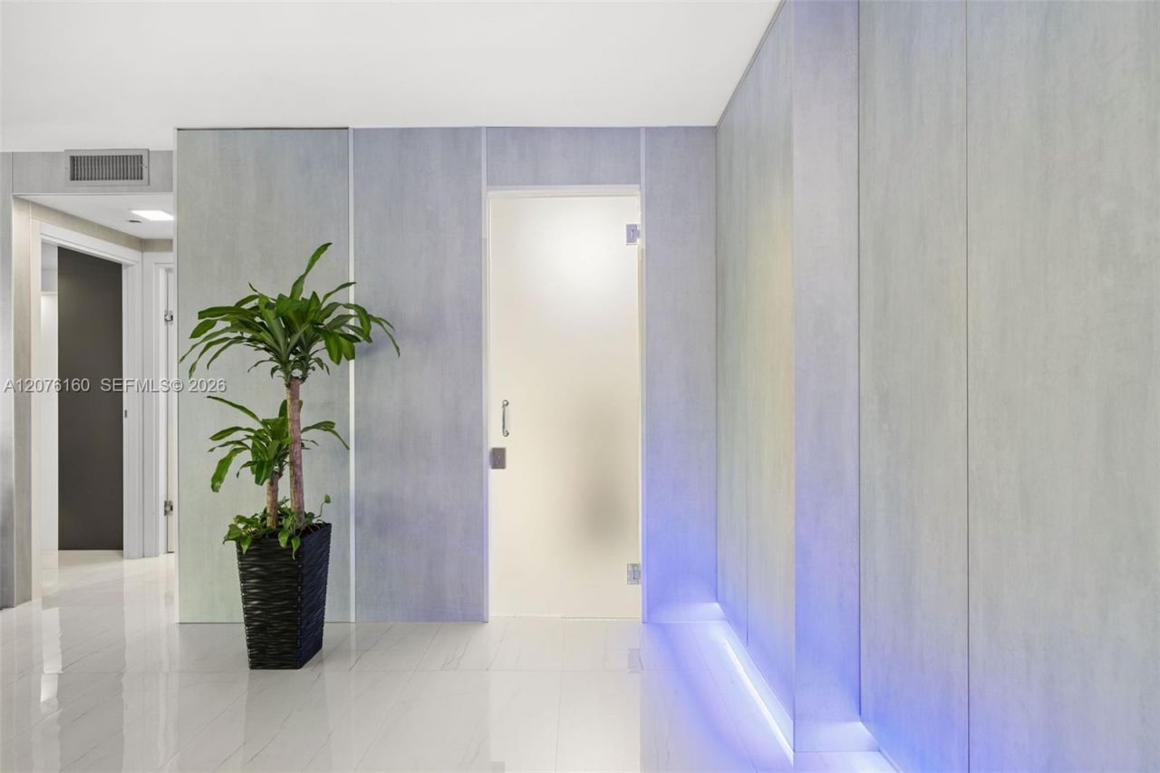 400 Kings Point Dr , Unit 822-23, Sunny Isles Beach, FL 33160 Photo