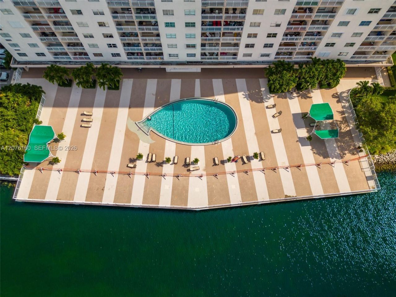 400 Kings Point Dr , Unit 822-23, Sunny Isles Beach, FL 33160 Photo