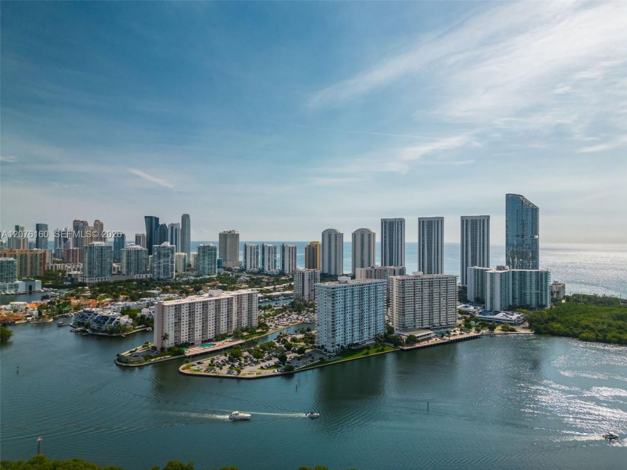 400 Kings Point Dr , Unit 822-23, Sunny Isles Beach, FL 33160 Photo